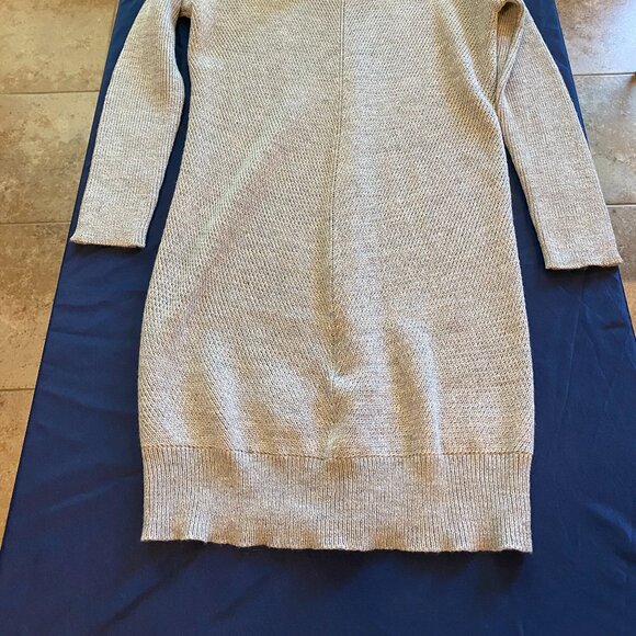 LULUS light gray long sleeve sweater dress, turtleneck size XS - Picture 8 of 9